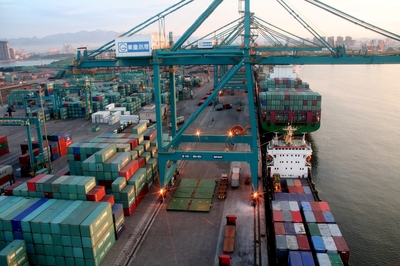 河北港口集團 以高效運輸助推河北高質量發展